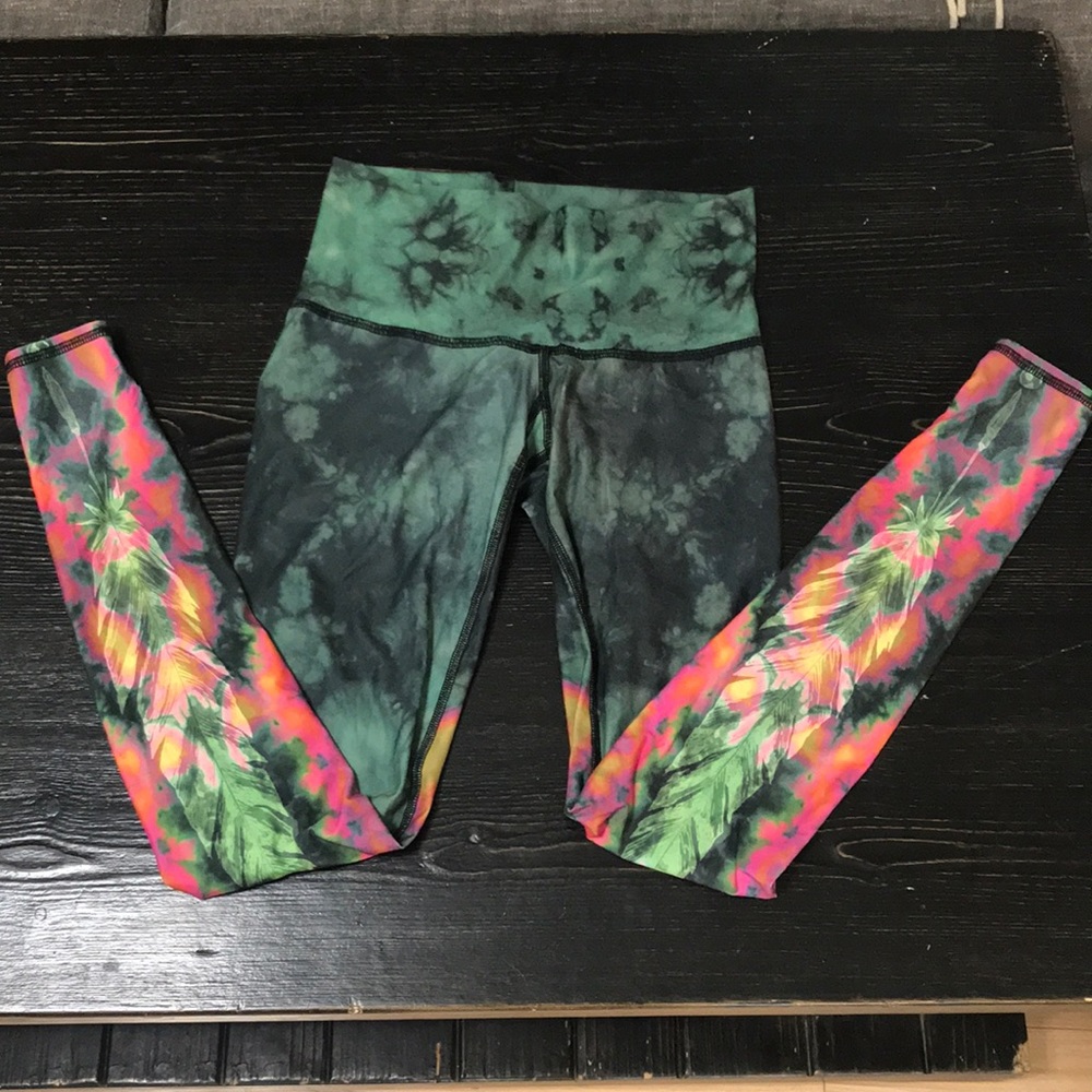 Teeki yoga pants